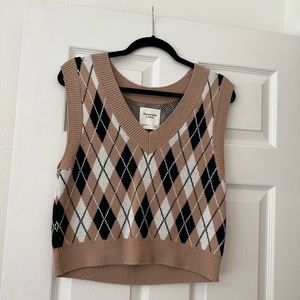 Abercrombie sweater vest size XS